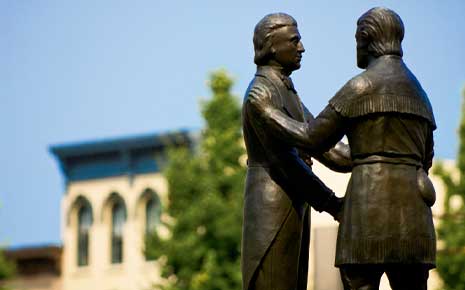 statue of two men shaking hands in Danville, KY
